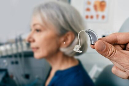 Big News, By 2026, All Smartphones in the US Will Support Hearing Aids